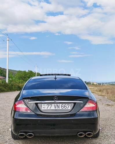Mercedes  2004, 210,000 km - 5.0 л - Qusar