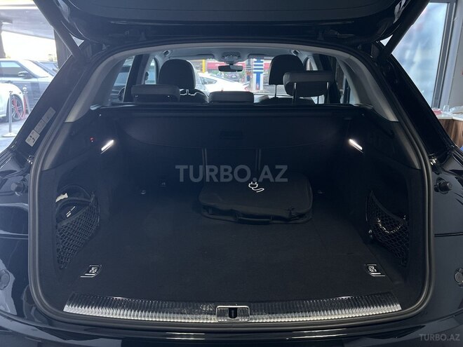 Audi Q5 2020, 156,000 km - 2.0 l - Bakı