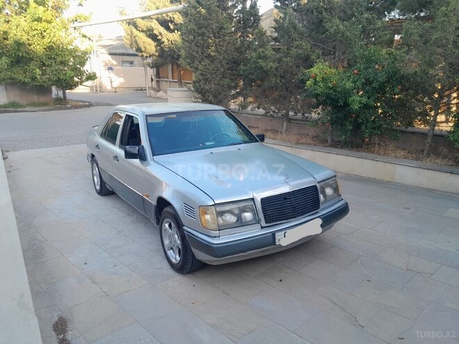 Mercedes 300 D 1992, 458,256 km - 3.0 л - Bakı