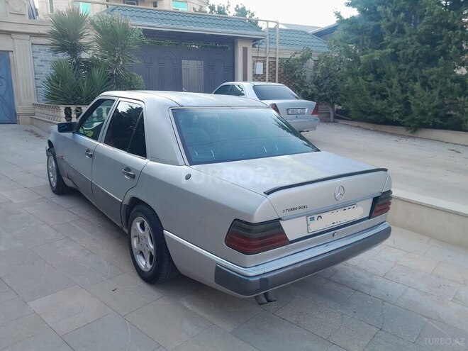 Mercedes 300 D 1992, 458,256 km - 3.0 л - Bakı
