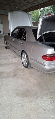 Mercedes E 240 2000, 420,000 km - 2.4 l - Goranboy