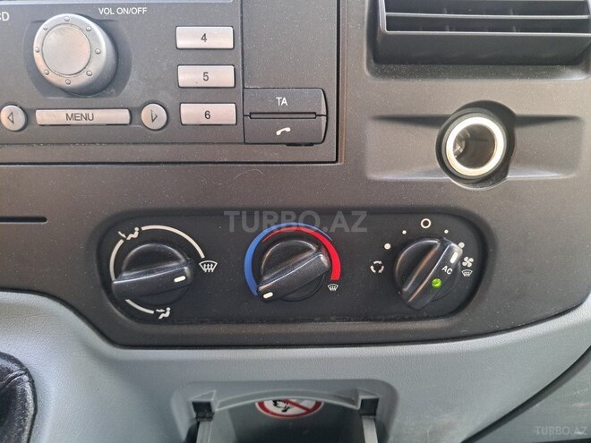 Ford Transit 2011, 131,000 km - 2.4 л - Bakı