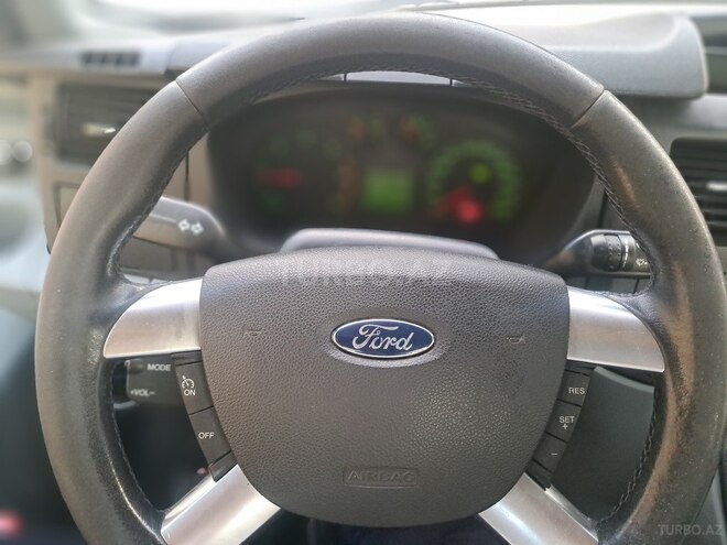 Ford Transit 2011, 131,000 km - 2.4 л - Bakı