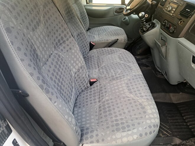 Ford Transit 2011, 131,000 km - 2.4 л - Bakı