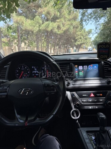 Hyundai Elantra 2018, 145,000 km - 1.6 l - Bakı