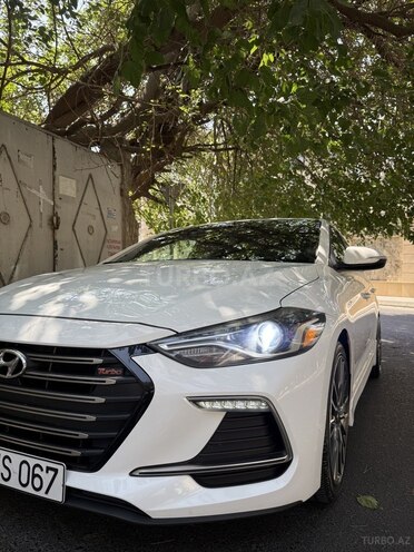 Hyundai Elantra 2018, 145,000 km - 1.6 l - Bakı