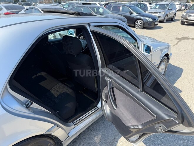 Mercedes C 180 1998, 330,000 km - 1.8 л - Bakı