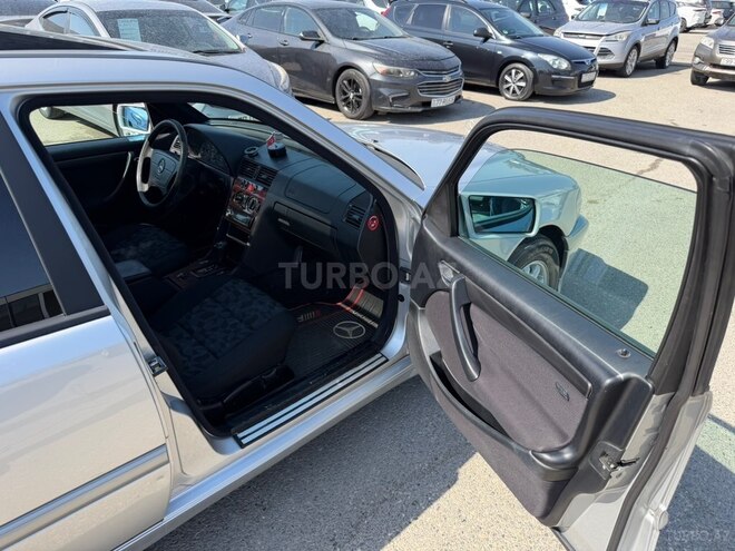 Mercedes C 180 1998, 330,000 km - 1.8 л - Bakı
