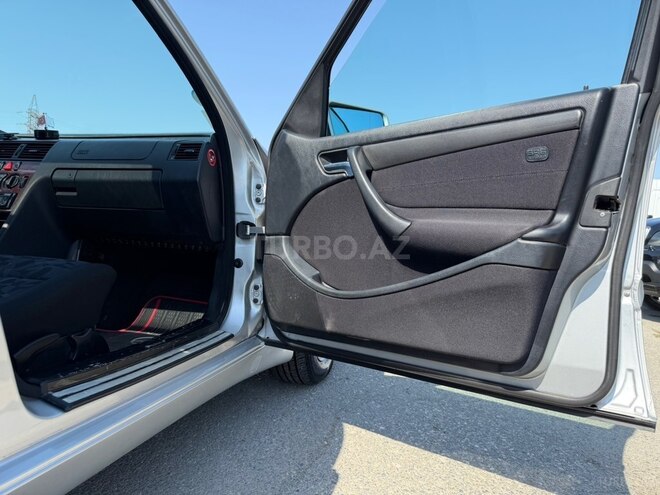 Mercedes C 180 1998, 330,000 km - 1.8 л - Bakı