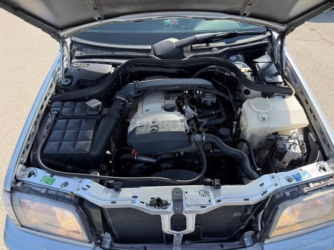 Mercedes C 180 1998, 330,000 km - 1.8 л - Bakı