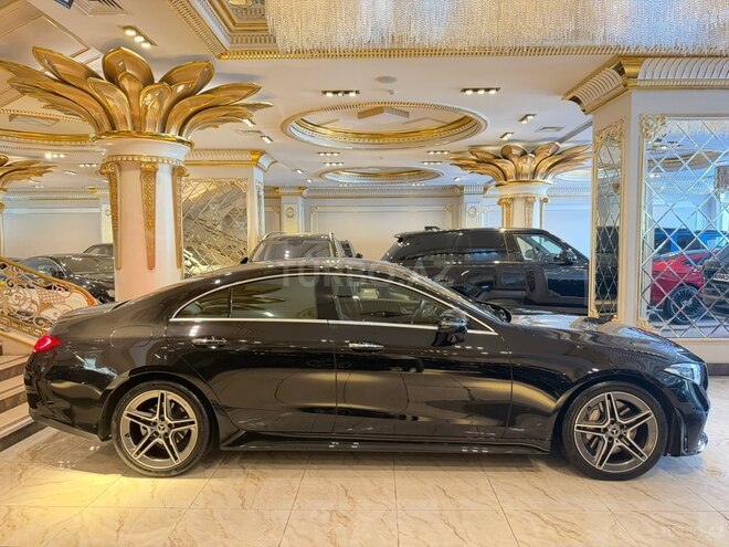 Mercedes  2019, 116,000 km - 2.0 l - Bakı
