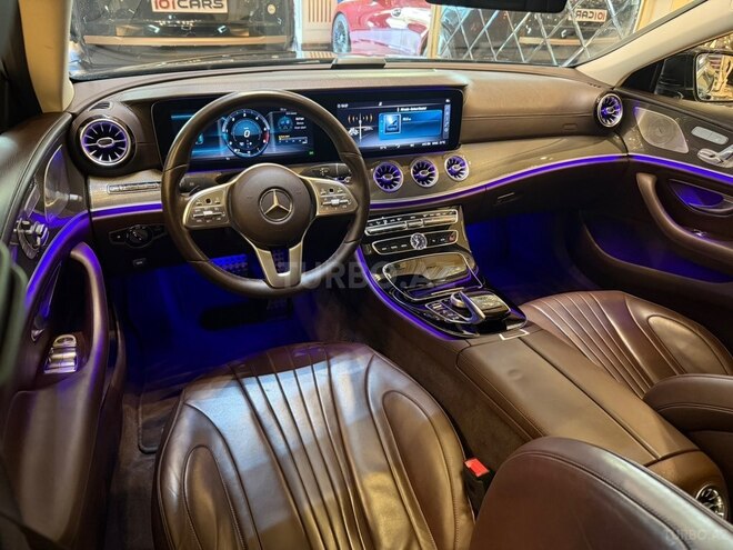 Mercedes  2019, 116,000 km - 2.0 l - Bakı