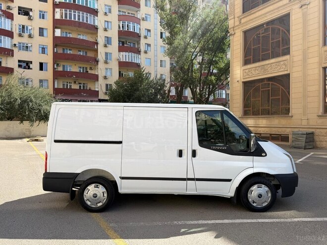 Ford Transit 2010, 172,000 km - 2.2 л - Bakı