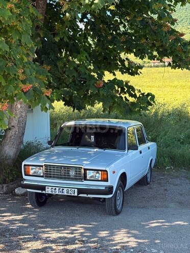 LADA (VAZ) 2107 2009, 80,000 km - 1.6 l - İsmayıllı