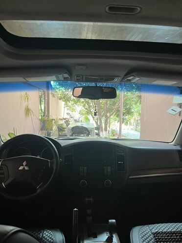 Mitsubishi Pajero 2007, 242,236 km - 3.0 л - Bakı