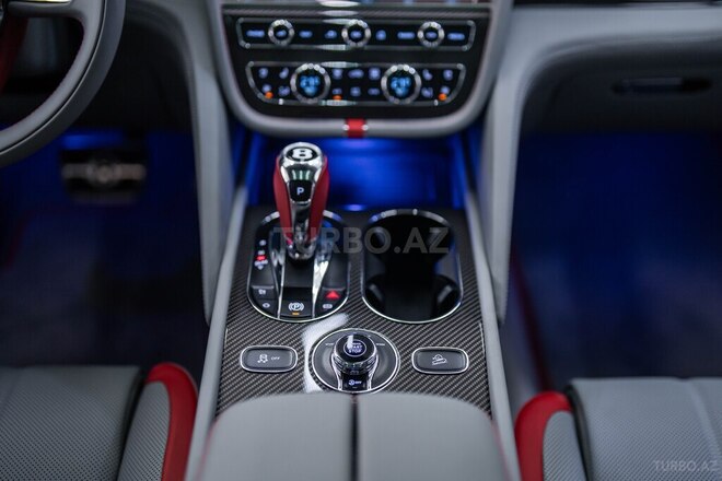Bentley Bentayga 2026, 0 km - 4.0 l - Bakı