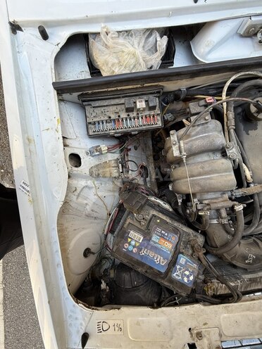 LADA (VAZ) 2107 2008, 230,000 km - 1.6 l - Ucar