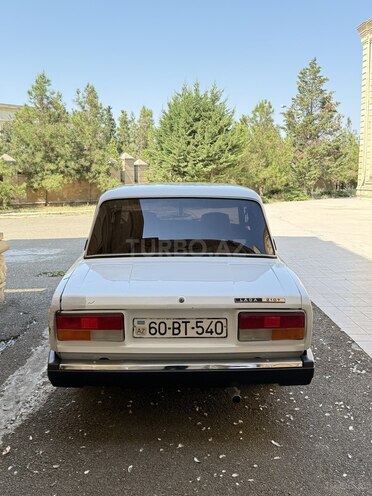 LADA (VAZ) 2107 2008, 230,000 km - 1.6 l - Ucar