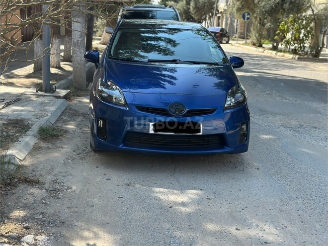 Toyota Prius 2010, 469,928 km - 1.8 л - Salyan