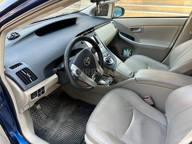 Toyota Prius 2010, 469,928 km - 1.8 л - Salyan