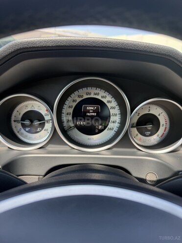 Mercedes E 250 2014, 160,000 km - 2.1 l - Bakı
