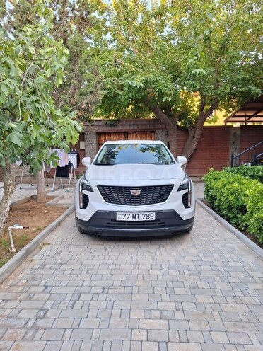 Cadillac  2019, 70,500 km - 2.0 l - Bakı
