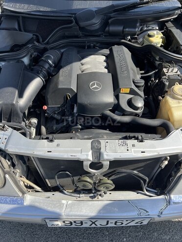 Mercedes E 240 1999, 499,999 km - 2.4 l - Bakı