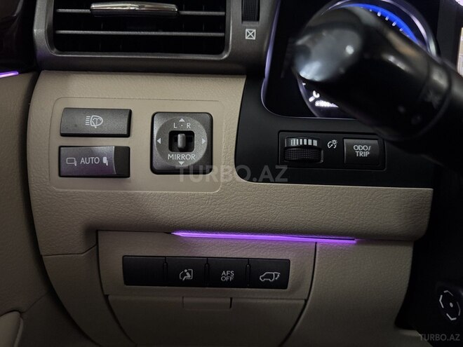 Lexus LX 570 2010, 235,000 km - 5.7 l - Bakı