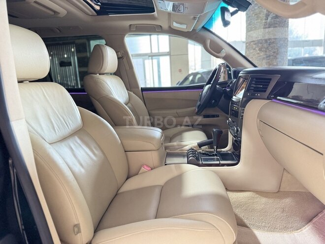 Lexus LX 570 2010, 235,000 km - 5.7 l - Bakı
