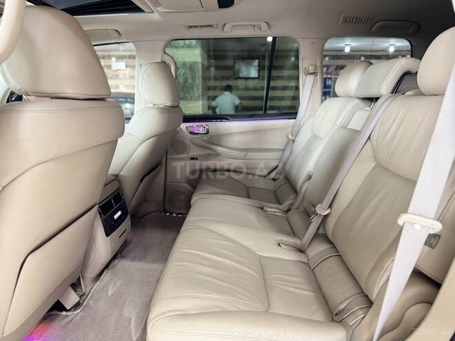 Lexus LX 570 2010, 235,000 km - 5.7 l - Bakı