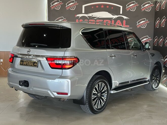 Nissan Patrol 2016, 191,000 km - 5.6 l - Bakı