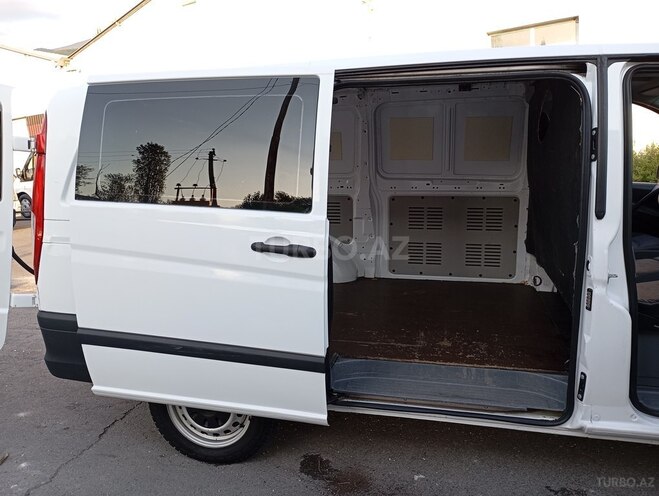 Mercedes Vito 2009, 133,078 km - 2.1 л - Şəki