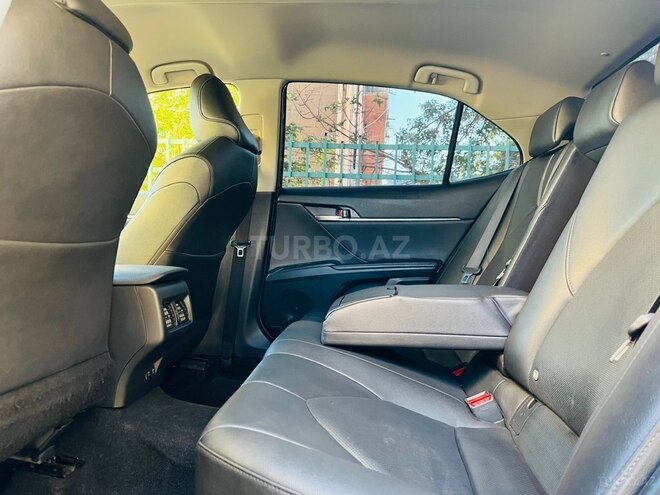 Toyota Camry 2022, 107,000 km - 2.5 л - Bakı