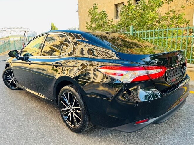 Toyota Camry 2022, 107,000 km - 2.5 л - Bakı