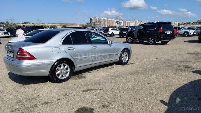 Mercedes C 180 2001, 365,000 km - 2.0 l - Bakı