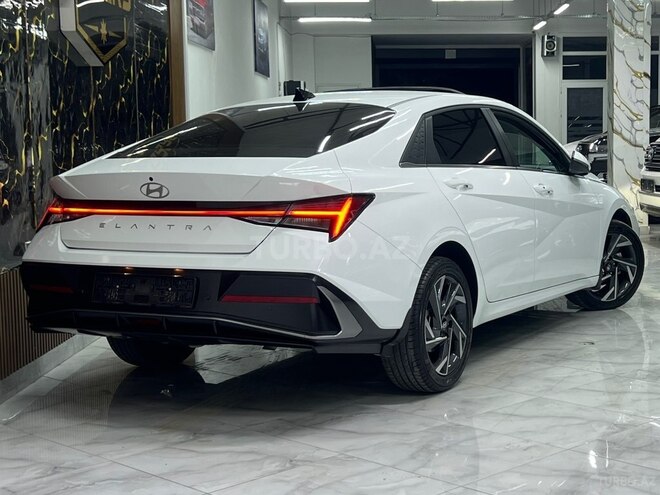 Hyundai Elantra 2025, 24,000 km - 1.6 l - Bakı