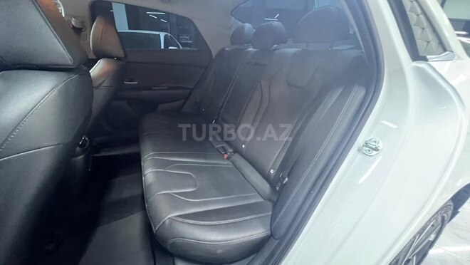 Hyundai Elantra 2025, 24,000 km - 1.6 l - Bakı