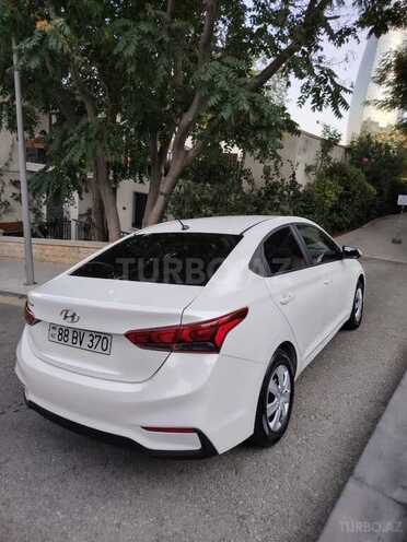 Hyundai Accent 2018, 121,000 km - 1.6 l - Bakı
