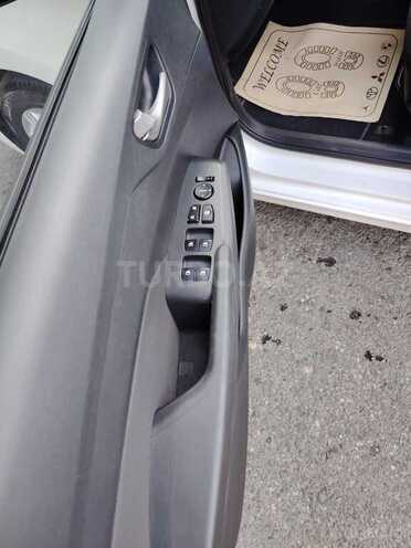 Hyundai Accent 2018, 121,000 km - 1.6 l - Bakı