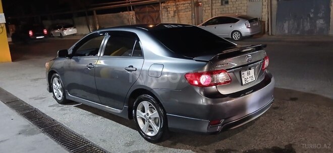 Toyota Corolla 2012, 199,000 km - 1.8 l - Bakı