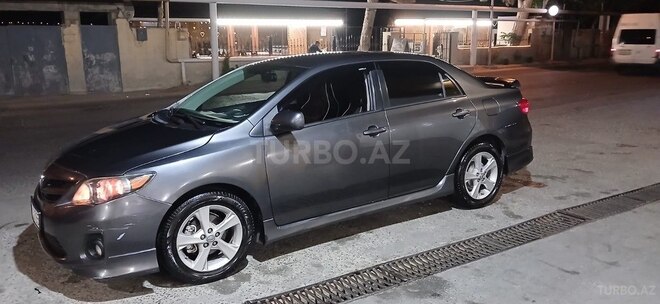 Toyota Corolla 2012, 199,000 km - 1.8 l - Bakı