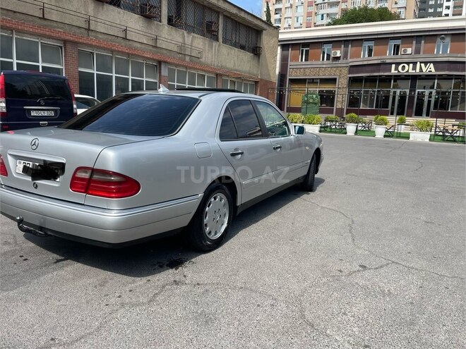 Mercedes E 230 1996, 331,000 km - 2.3 л - Bakı