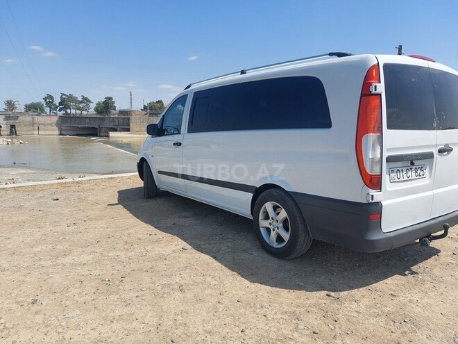 Mercedes  2010, 190,000 km - 2.1 l - Salyan