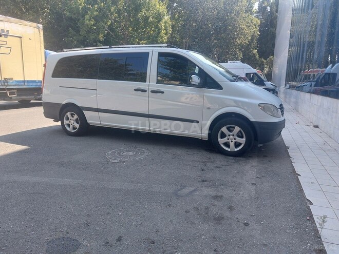 Mercedes  2010, 190,000 km - 2.1 l - Salyan
