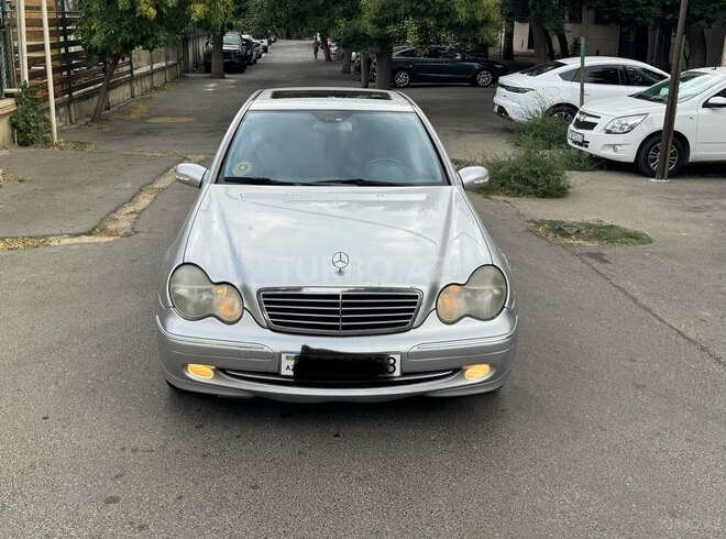 Mercedes C 240 2001, 255,666 km - 2.6 l - Bakı
