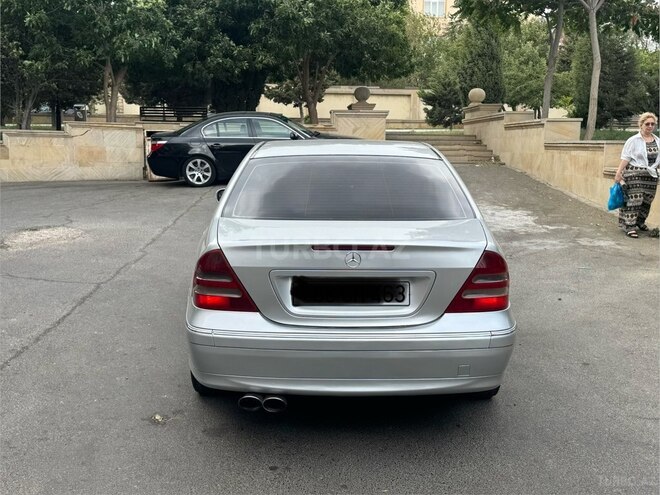 Mercedes C 240 2001, 255,666 km - 2.6 l - Bakı
