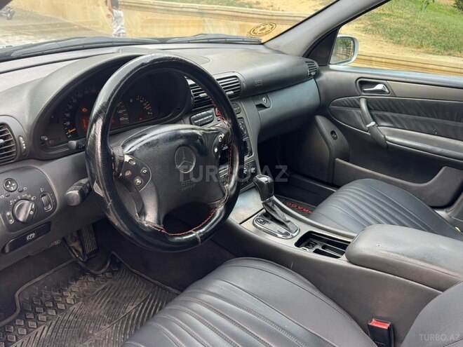 Mercedes C 240 2001, 255,666 km - 2.6 l - Bakı