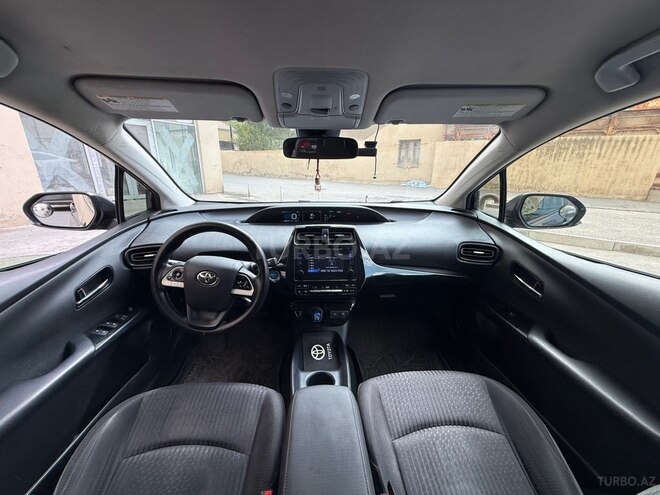 Toyota Prius 2016, 190,000 km - 1.8 л - Sumqayıt