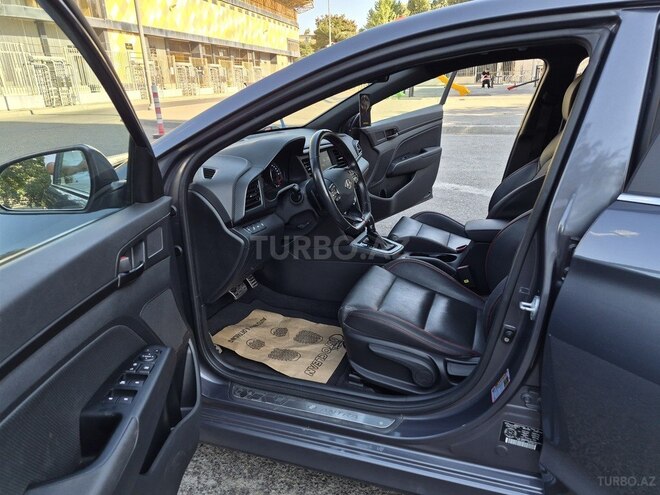 Hyundai Elantra 2019, 65,000 km - 1.6 л - Bakı