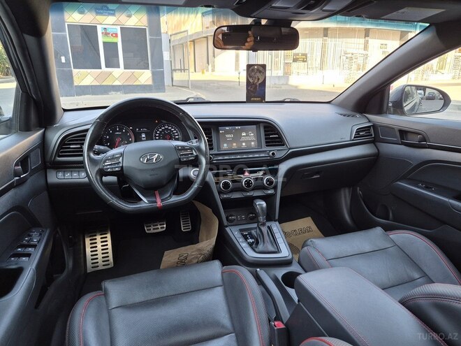 Hyundai Elantra 2019, 65,000 km - 1.6 л - Bakı